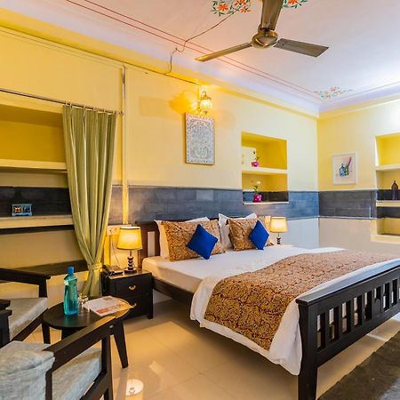 Kalyan Villa Homestay Удайпур Экстерьер фото