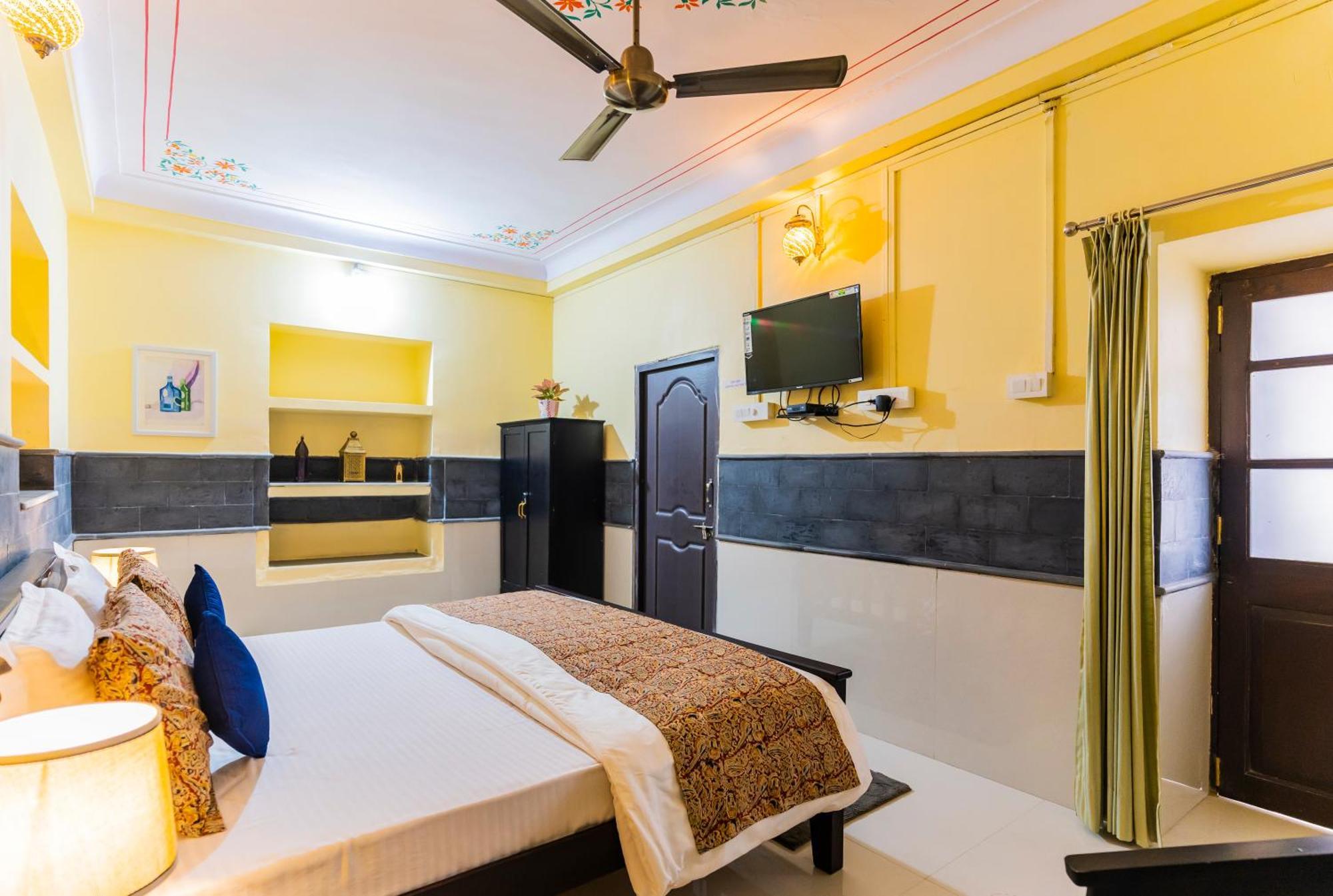 Kalyan Villa Homestay Удайпур Экстерьер фото